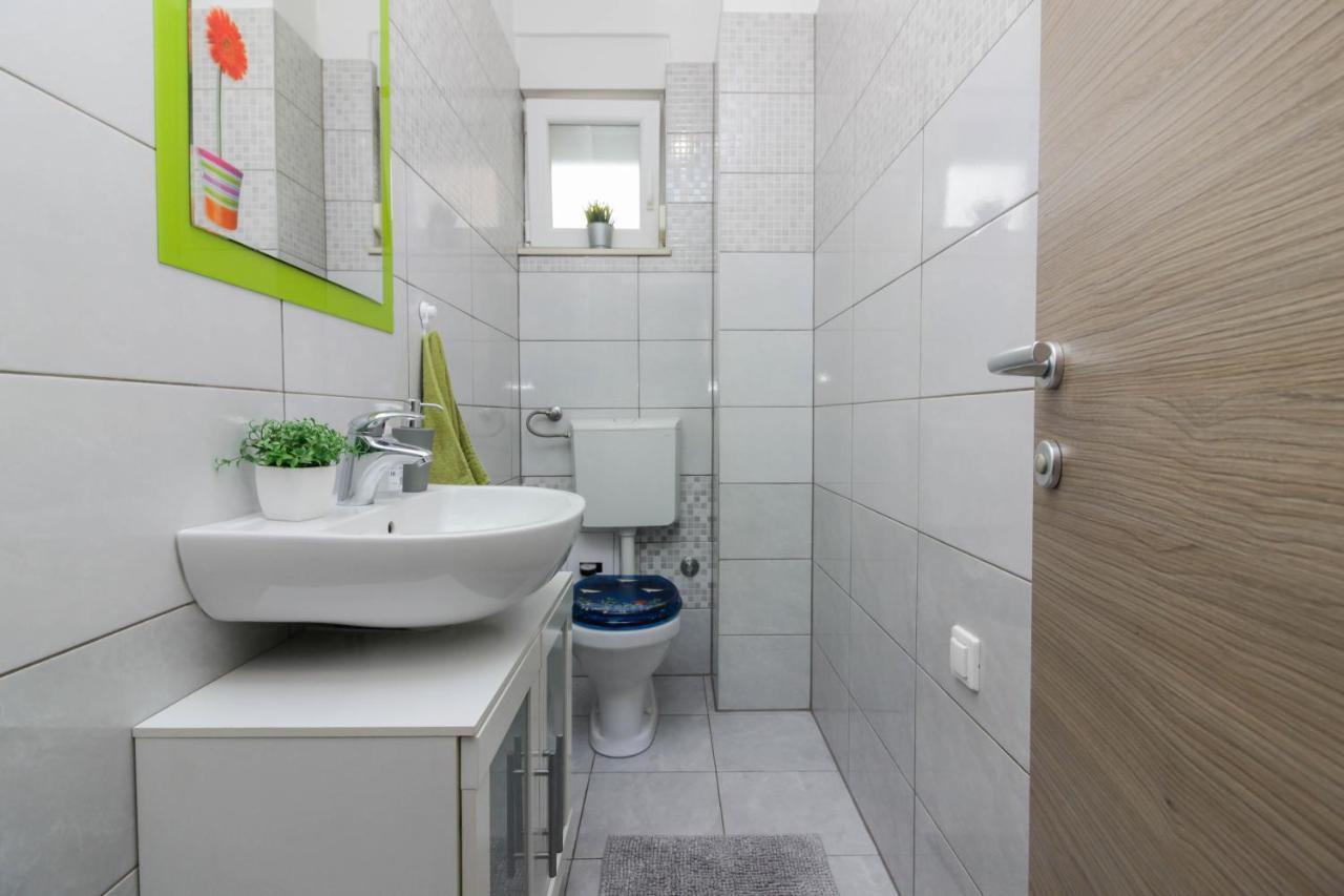 Apartman Tara Appartement Zadar Buitenkant foto