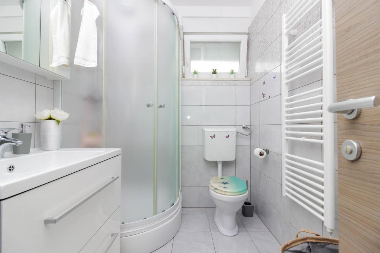 Apartman Tara Appartement Zadar Buitenkant foto